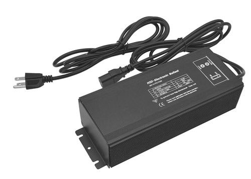 Aquarimは1.77Aデジタルの温室のバラストDimmable MHランプ250Wをつける