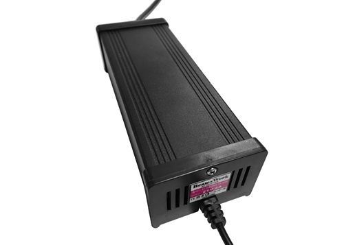 21V 4A 84Wの照明設備の付属品のDC電源の一定した電圧50Hz 60Hz